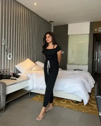Call Girls Barasat Cash On Delivery